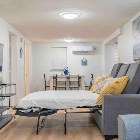 Lovely 2 Bedrooms, Steps Away From The Beach. Брейдентон Бийч Екстериор снимка